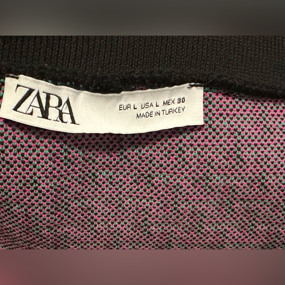 💚🖤💖 Zara Geometric Print Skirt - Green, Black - Picture 8 of 12